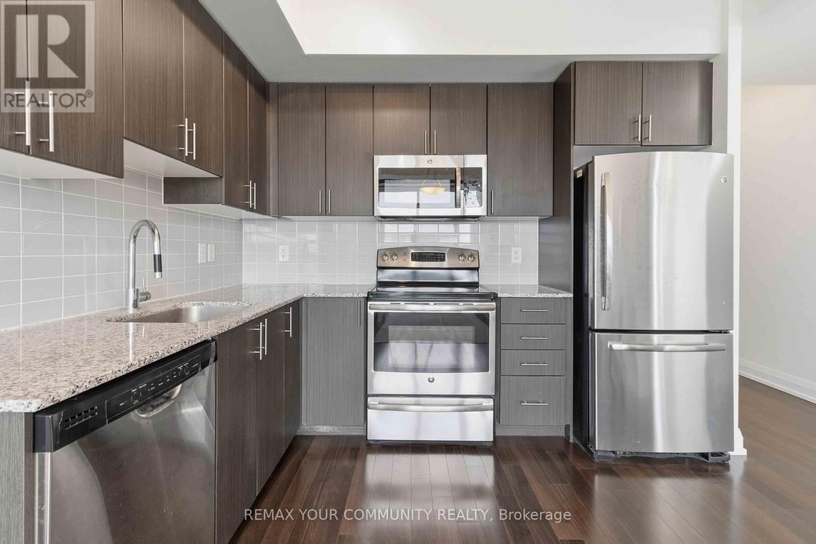 418 - 7167 YONGE STREET Image 9