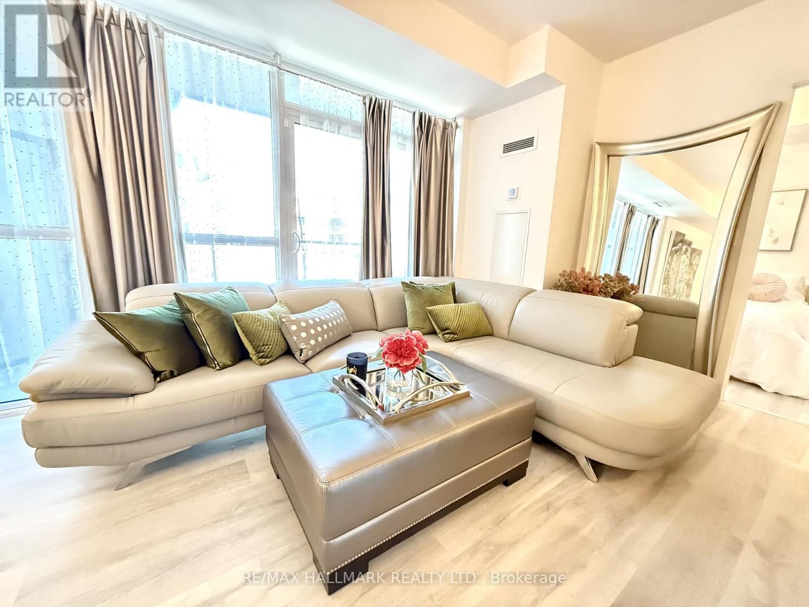 225 - 375 SEA RAY AVENUE Image 13