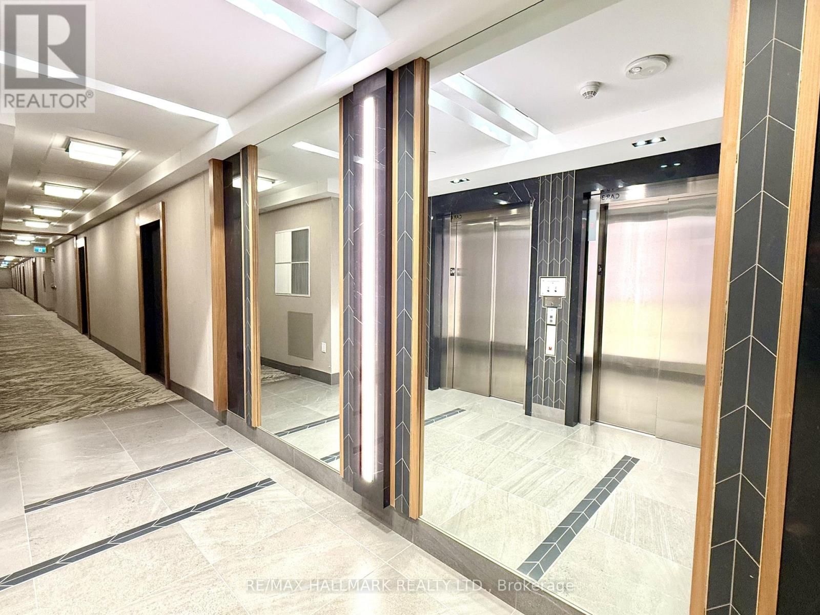 225 - 375 SEA RAY AVENUE Image 24