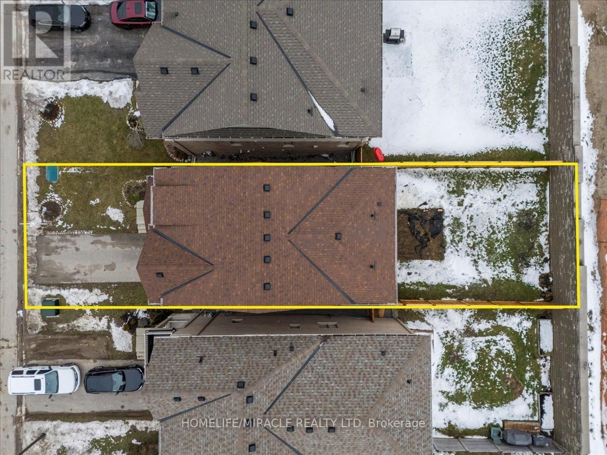 73 SUTCLIFFE WAY Image 26