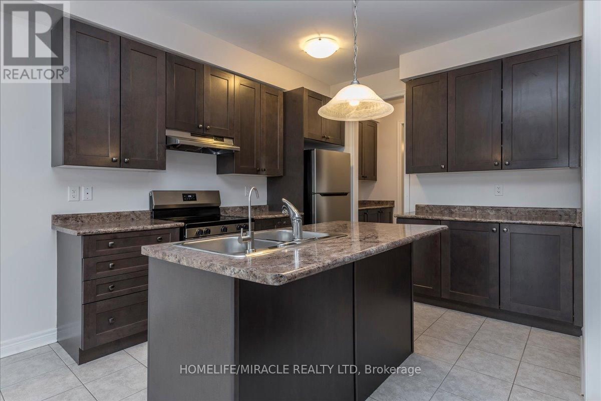 73 SUTCLIFFE WAY Image 7