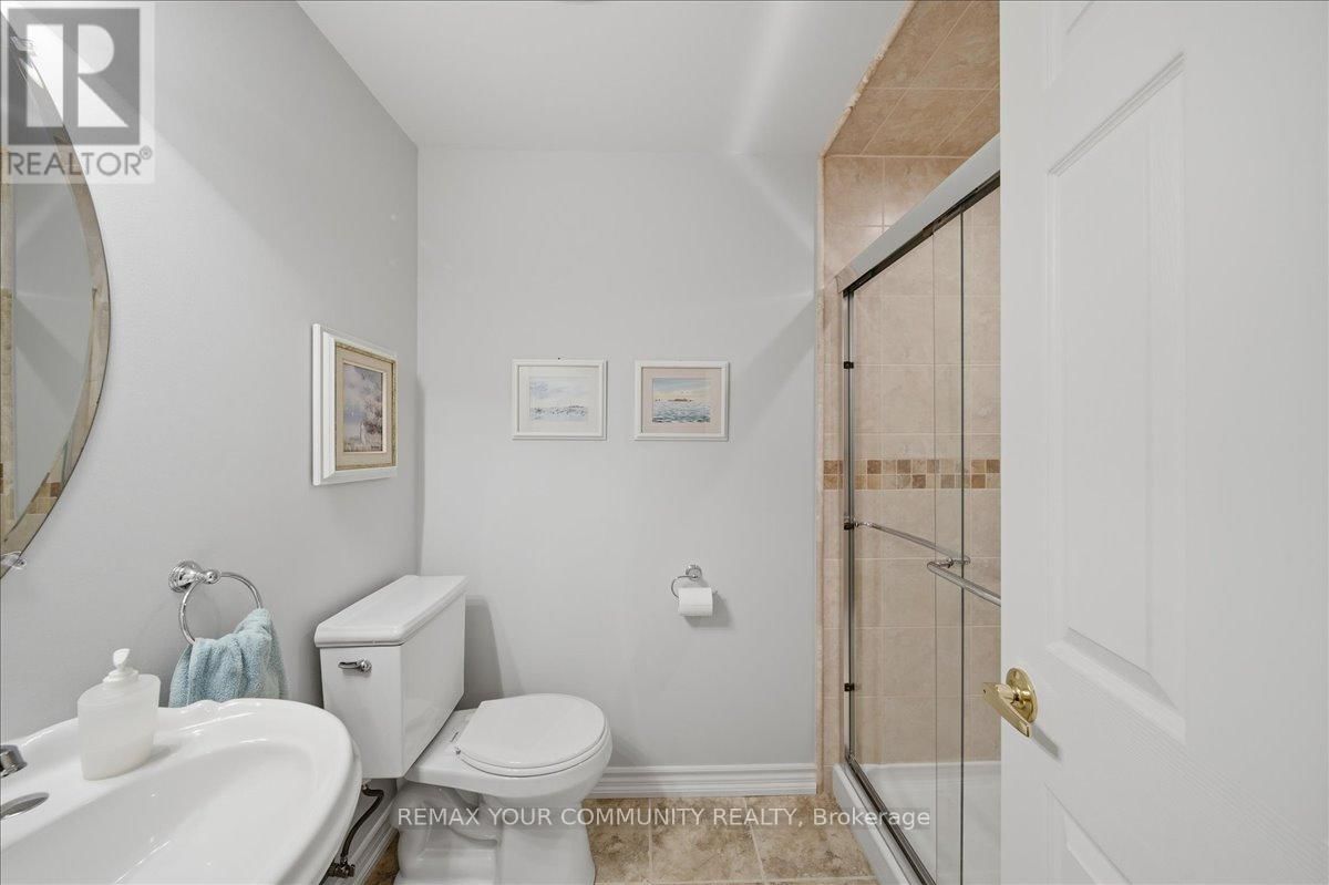 51 TONNER CRESCENT Image 36