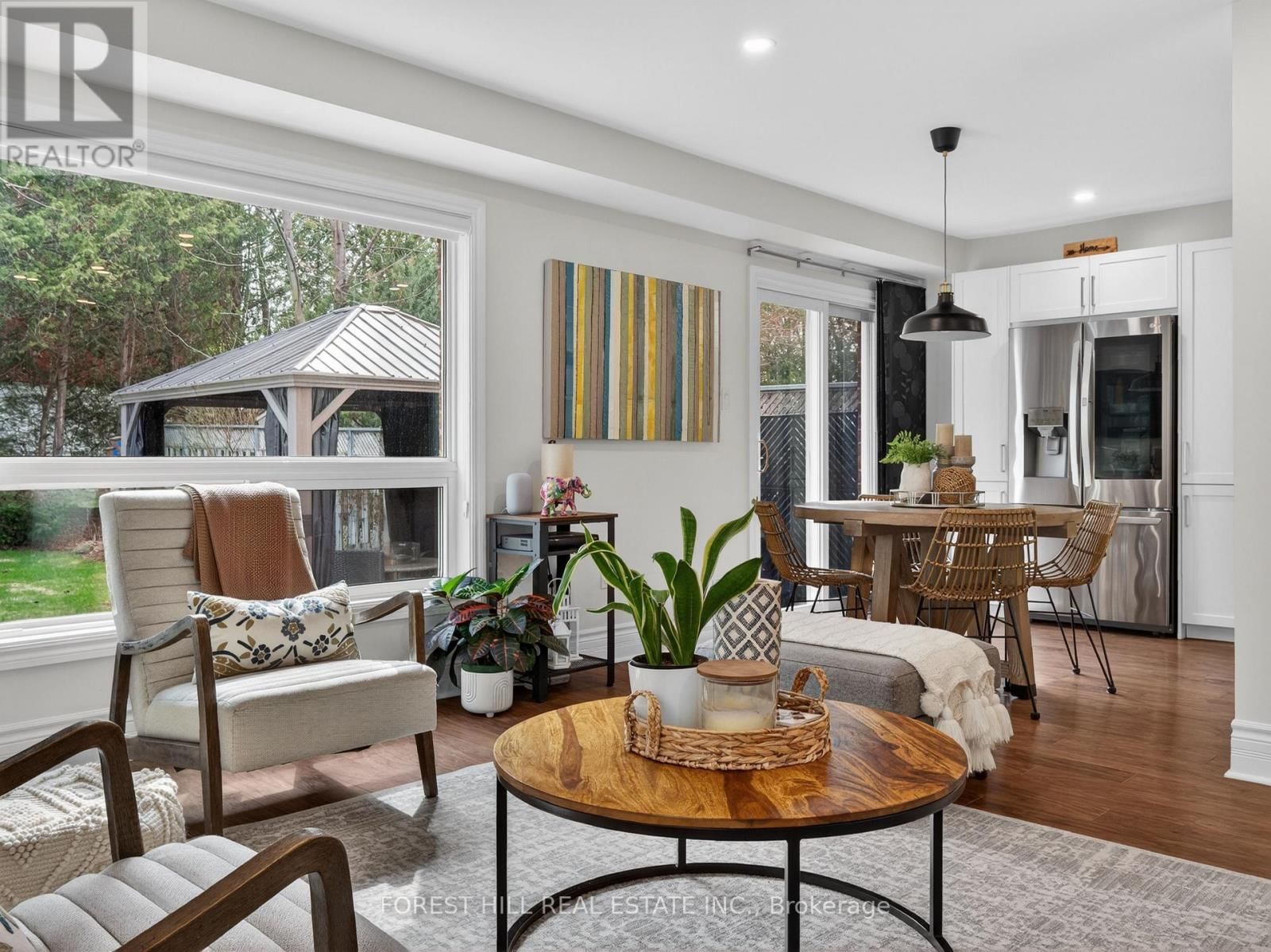 92 NOBLE DRIVE Image 11