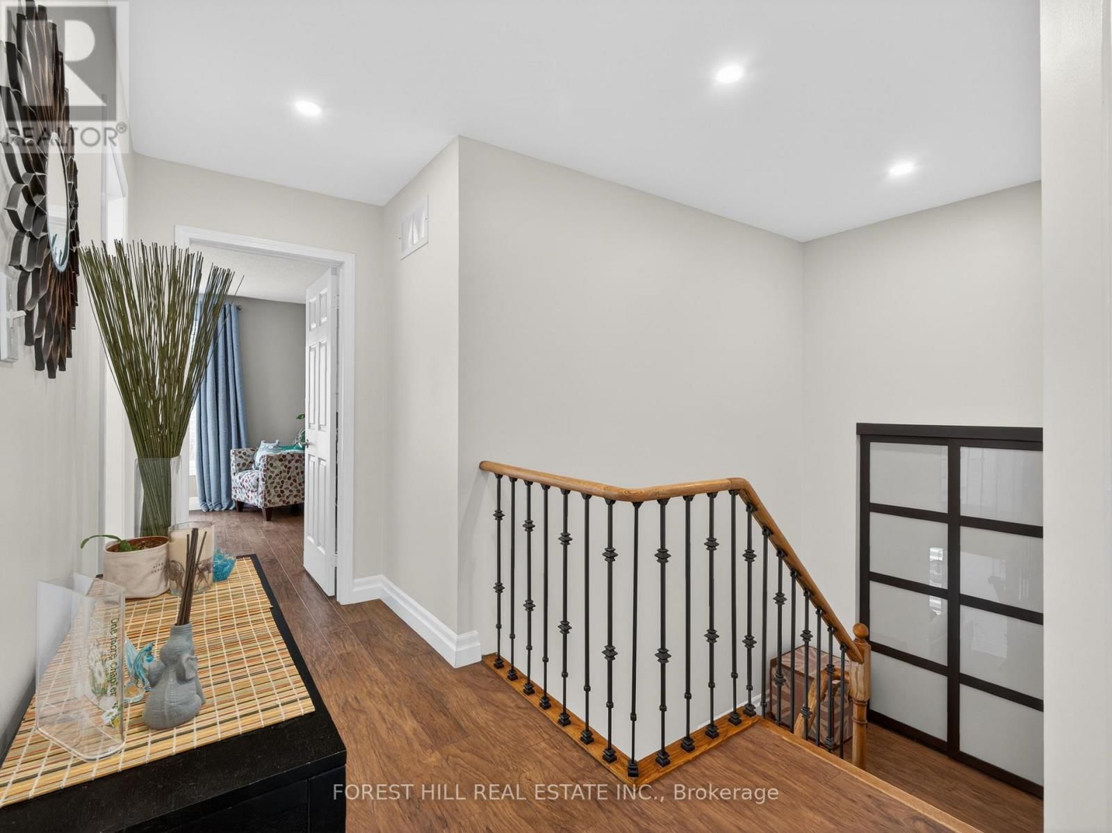 92 NOBLE DRIVE Image 13