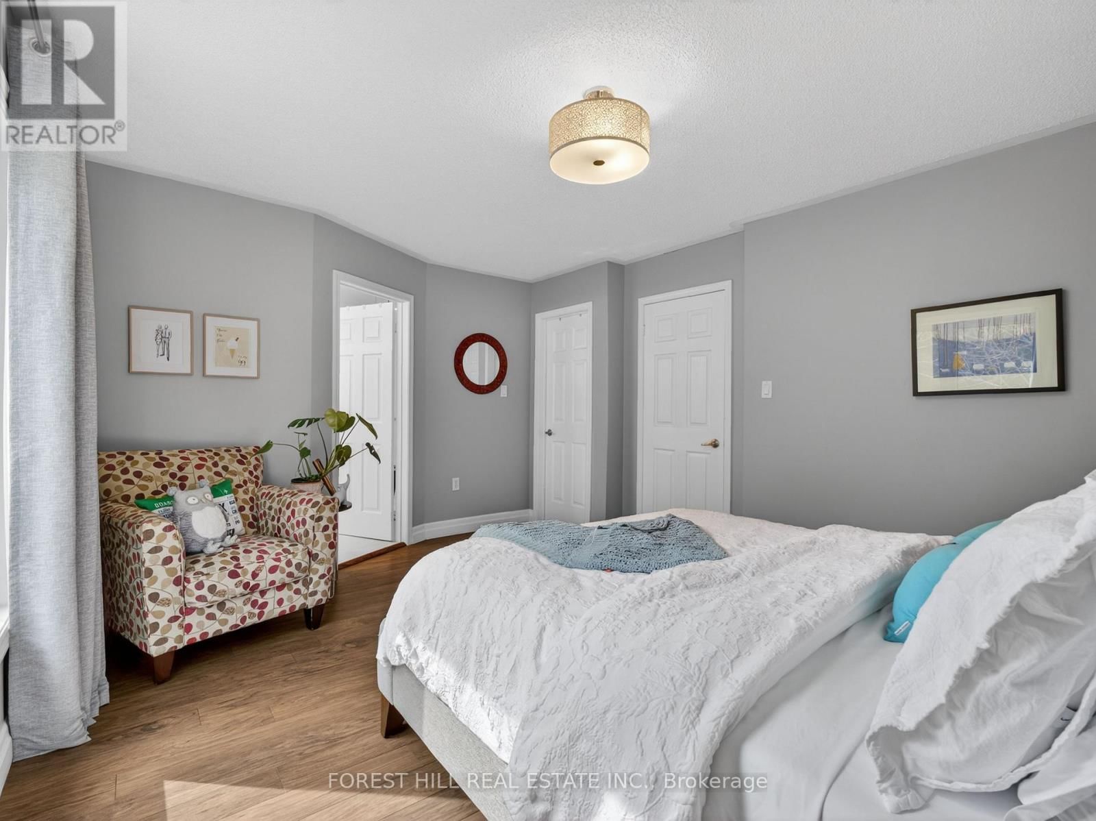 92 NOBLE DRIVE Image 15