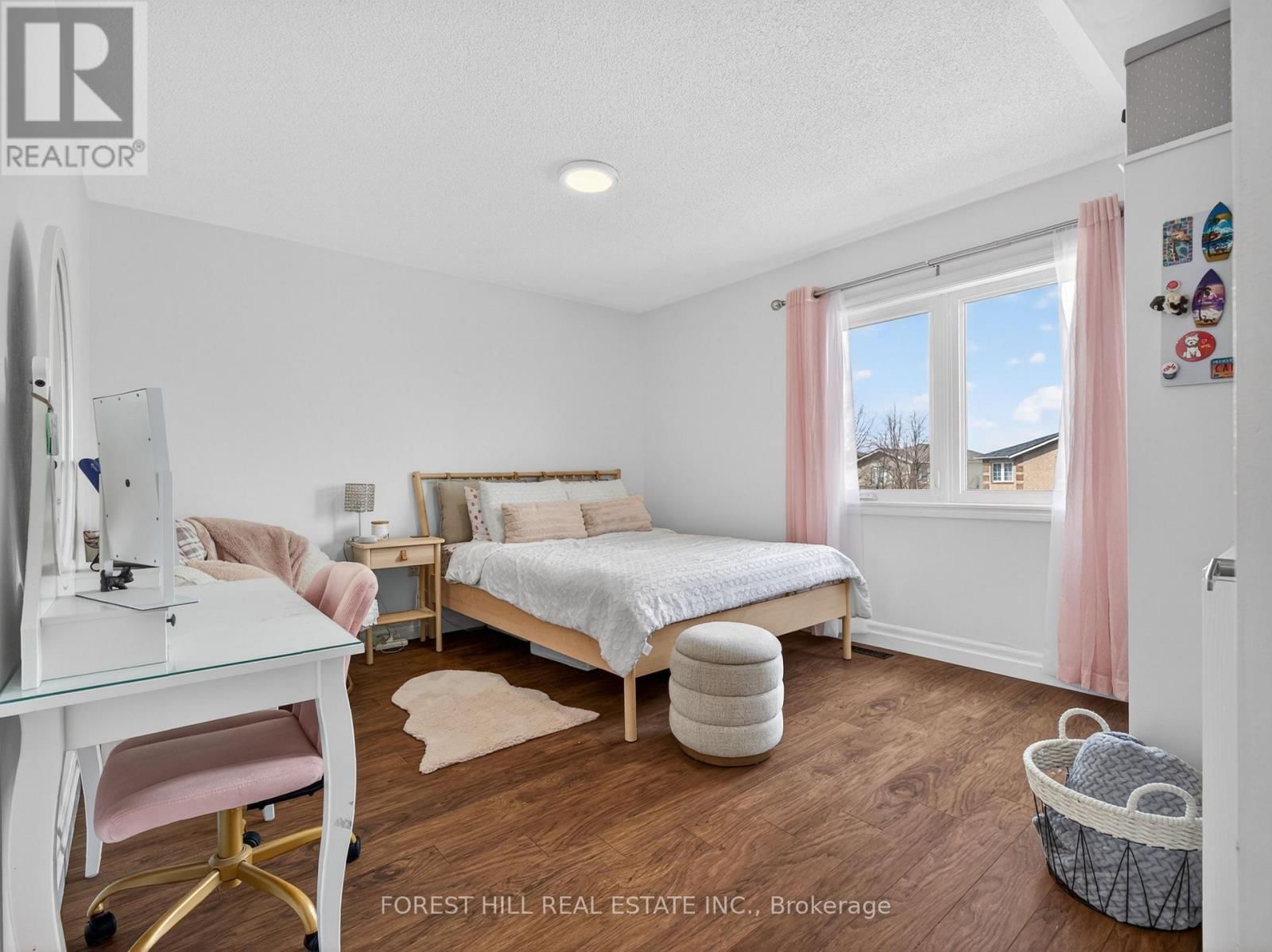 92 NOBLE DRIVE Image 18