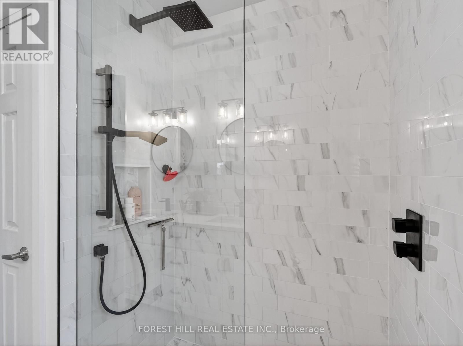 92 NOBLE DRIVE Image 22