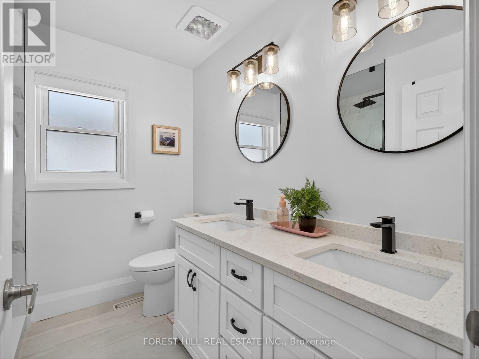 92 NOBLE DRIVE Image 23