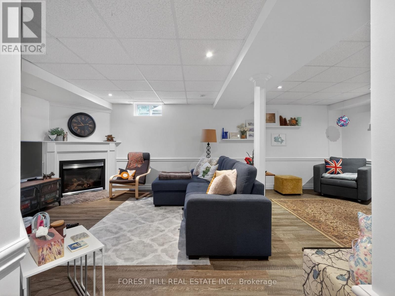 92 NOBLE DRIVE Image 25