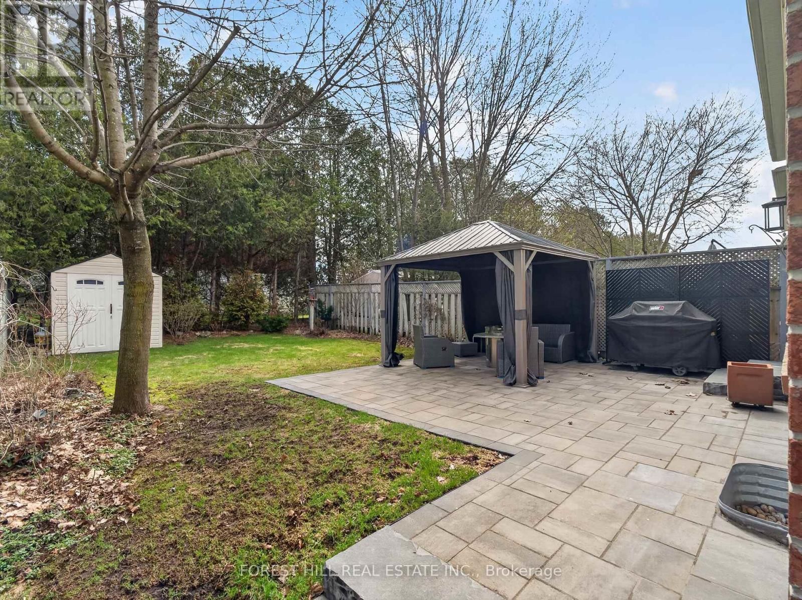 92 NOBLE DRIVE Image 29