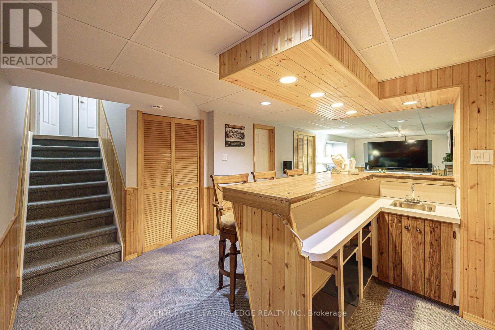 109 MAJOR BUTTONS DRIVE Image 22