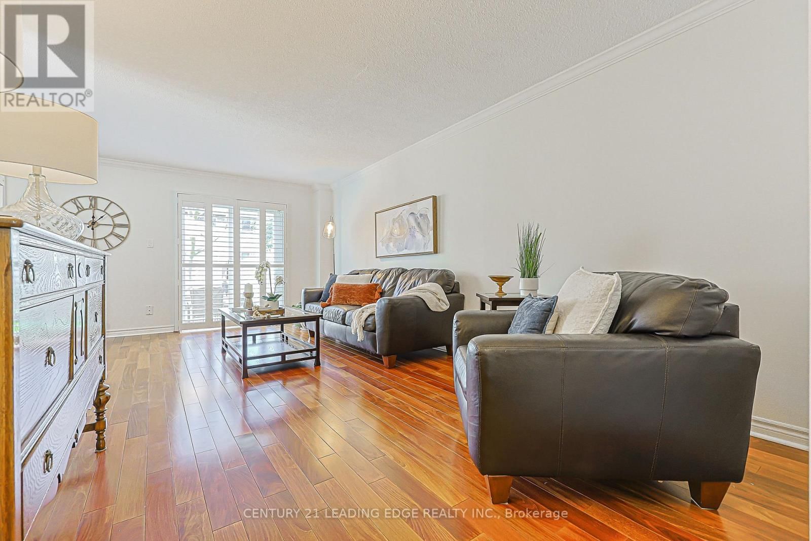 109 MAJOR BUTTONS DRIVE Image 3