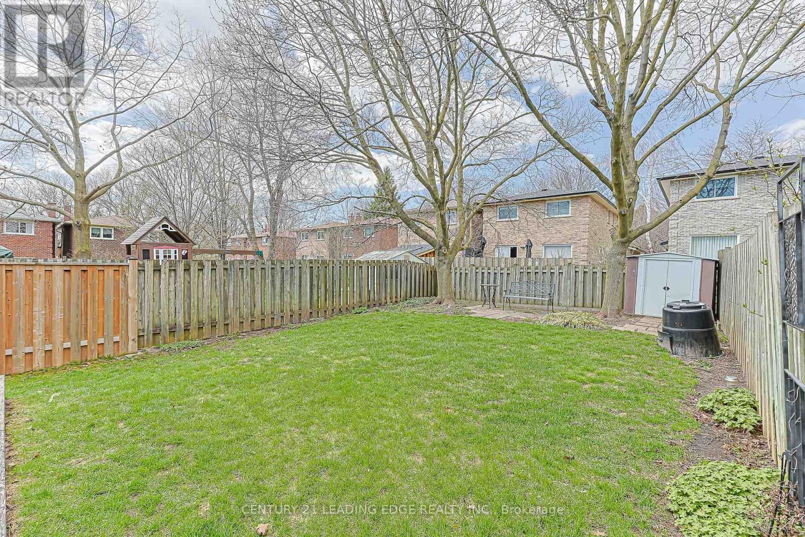 109 MAJOR BUTTONS DRIVE Image 32