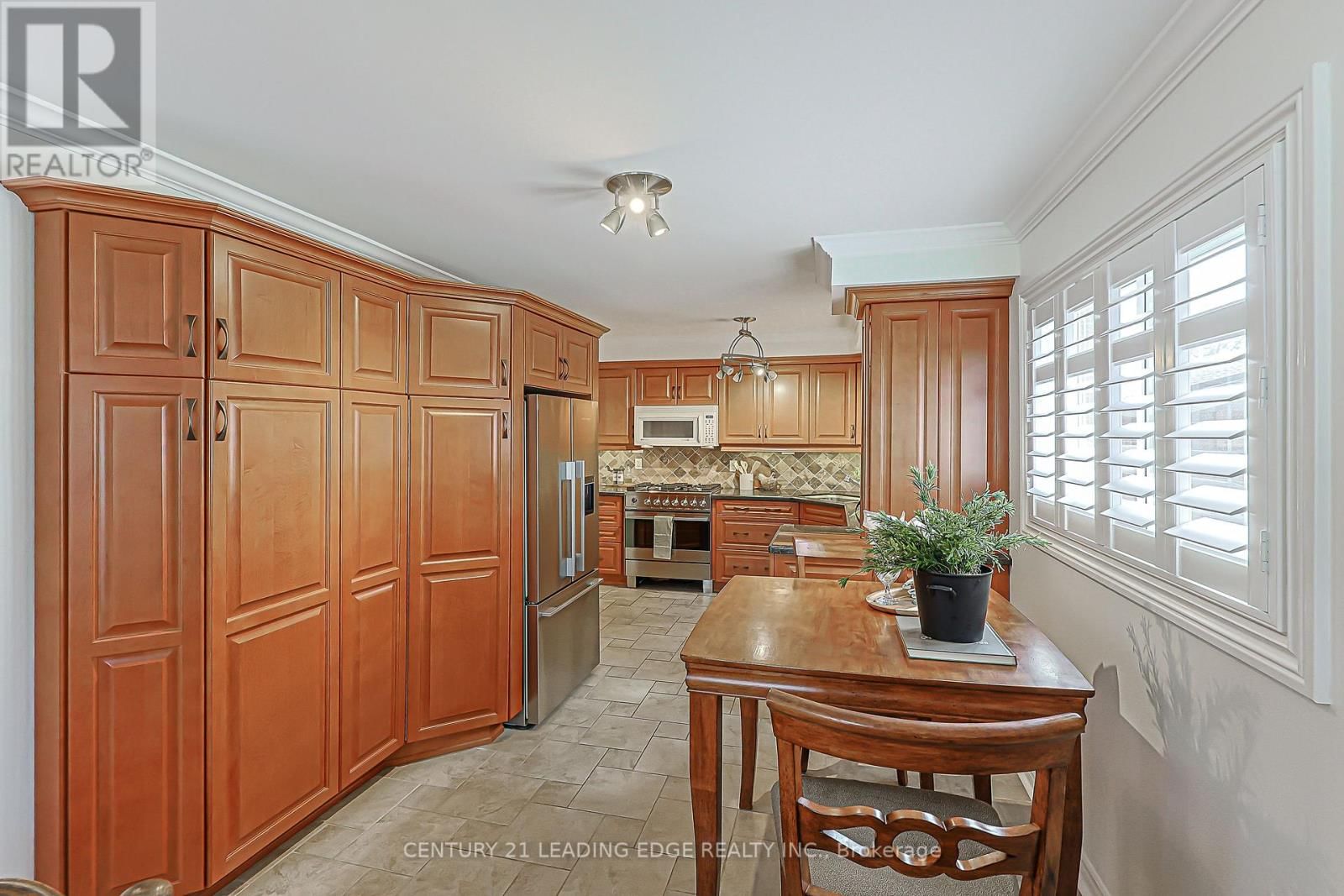 109 MAJOR BUTTONS DRIVE Image 9