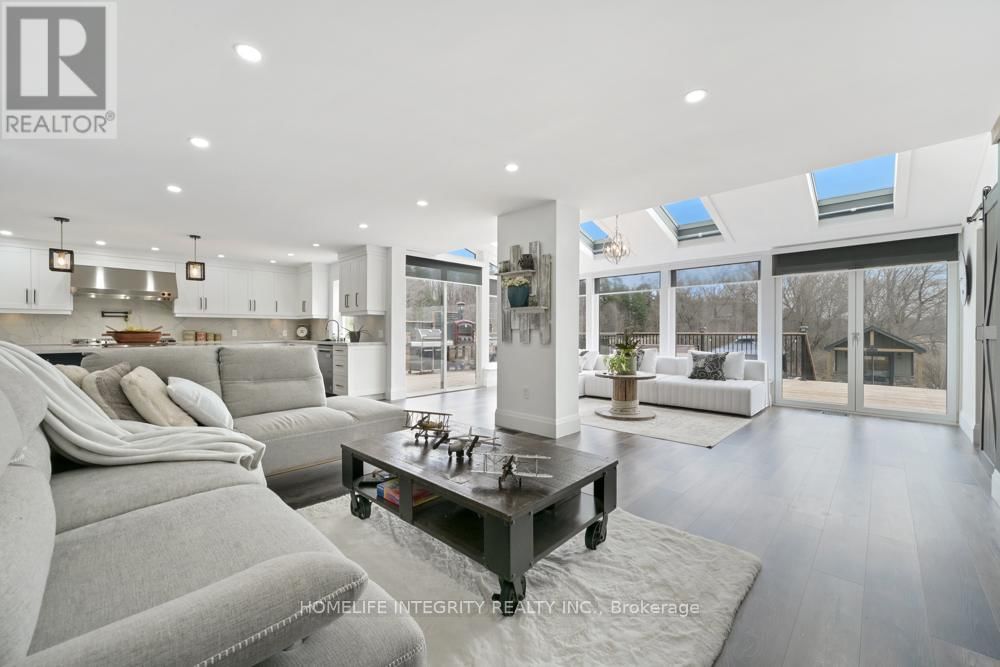 7271 13TH LINE Image 12