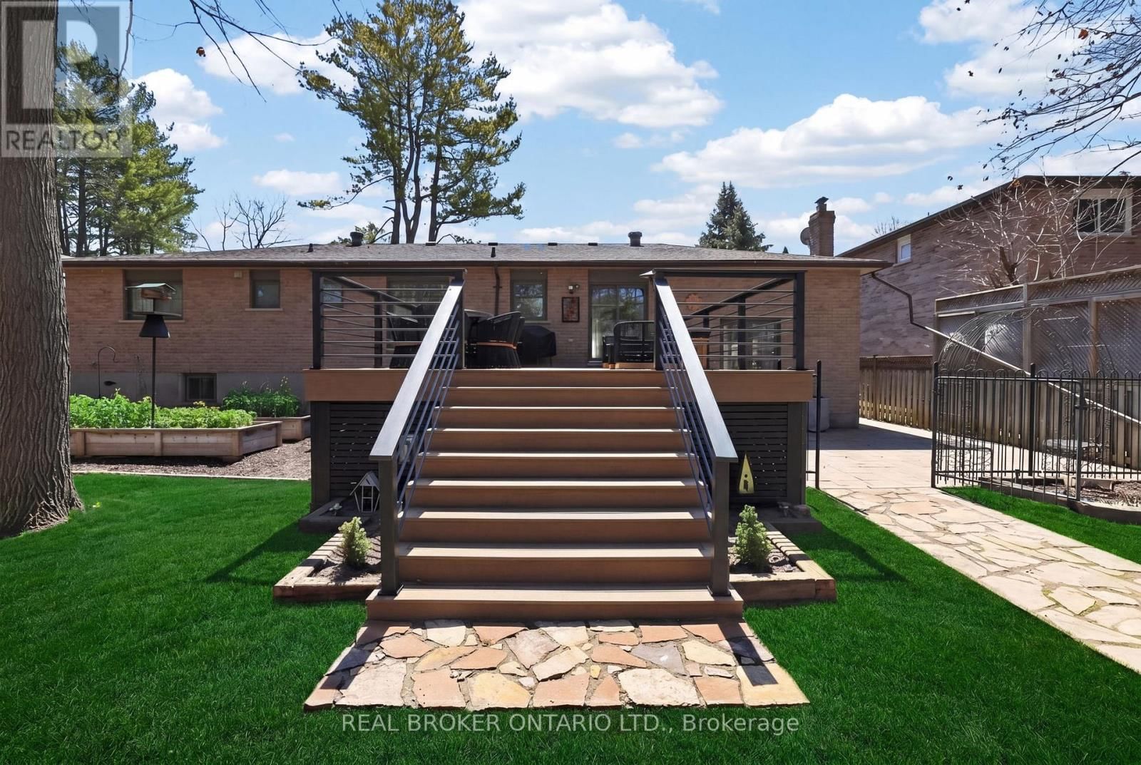 14 TALL PINES TRAIL Image 36