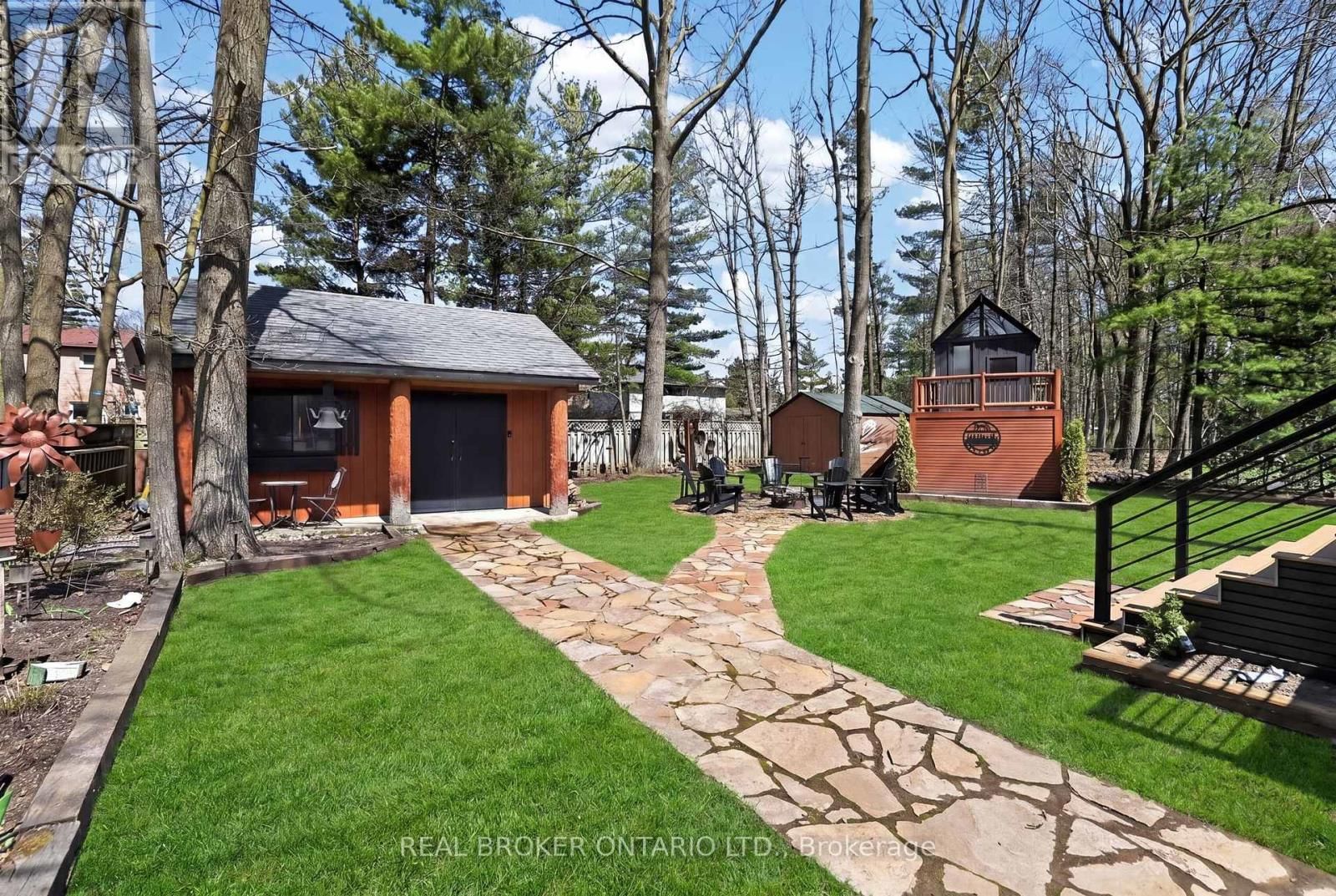 14 TALL PINES TRAIL Image 38