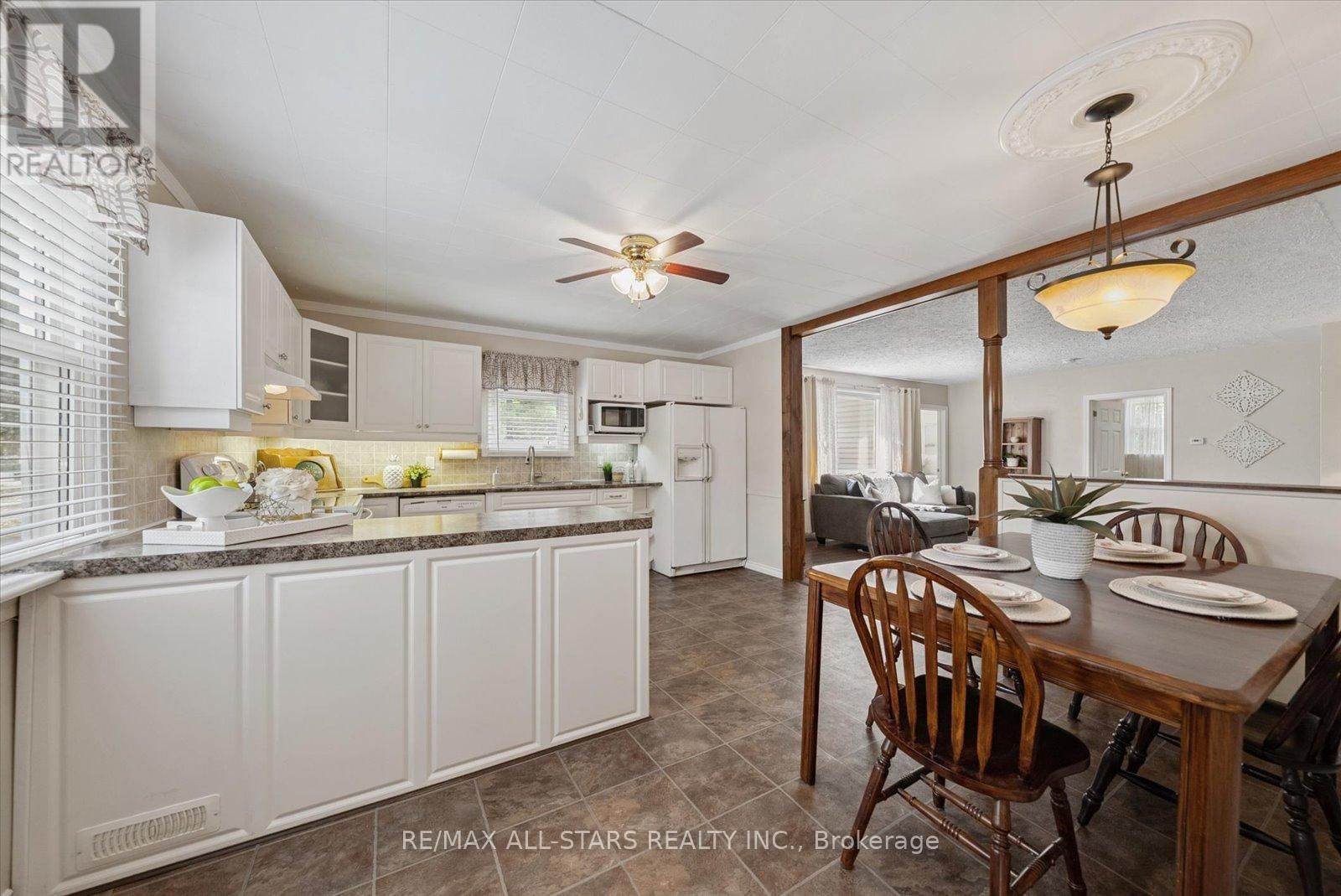 32805 THORAH SIDEROAD Image 16