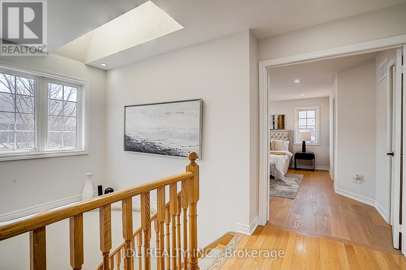 2 CATALINA CRESCENT Image 26