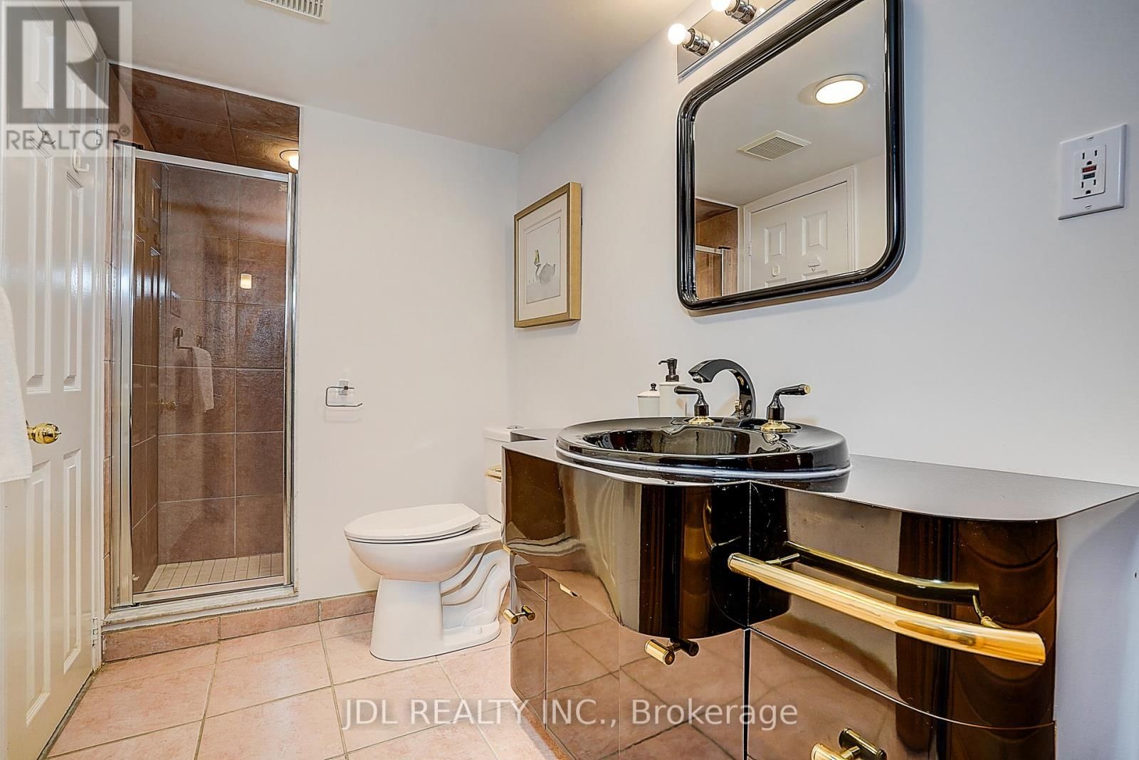 2 CATALINA CRESCENT Image 45