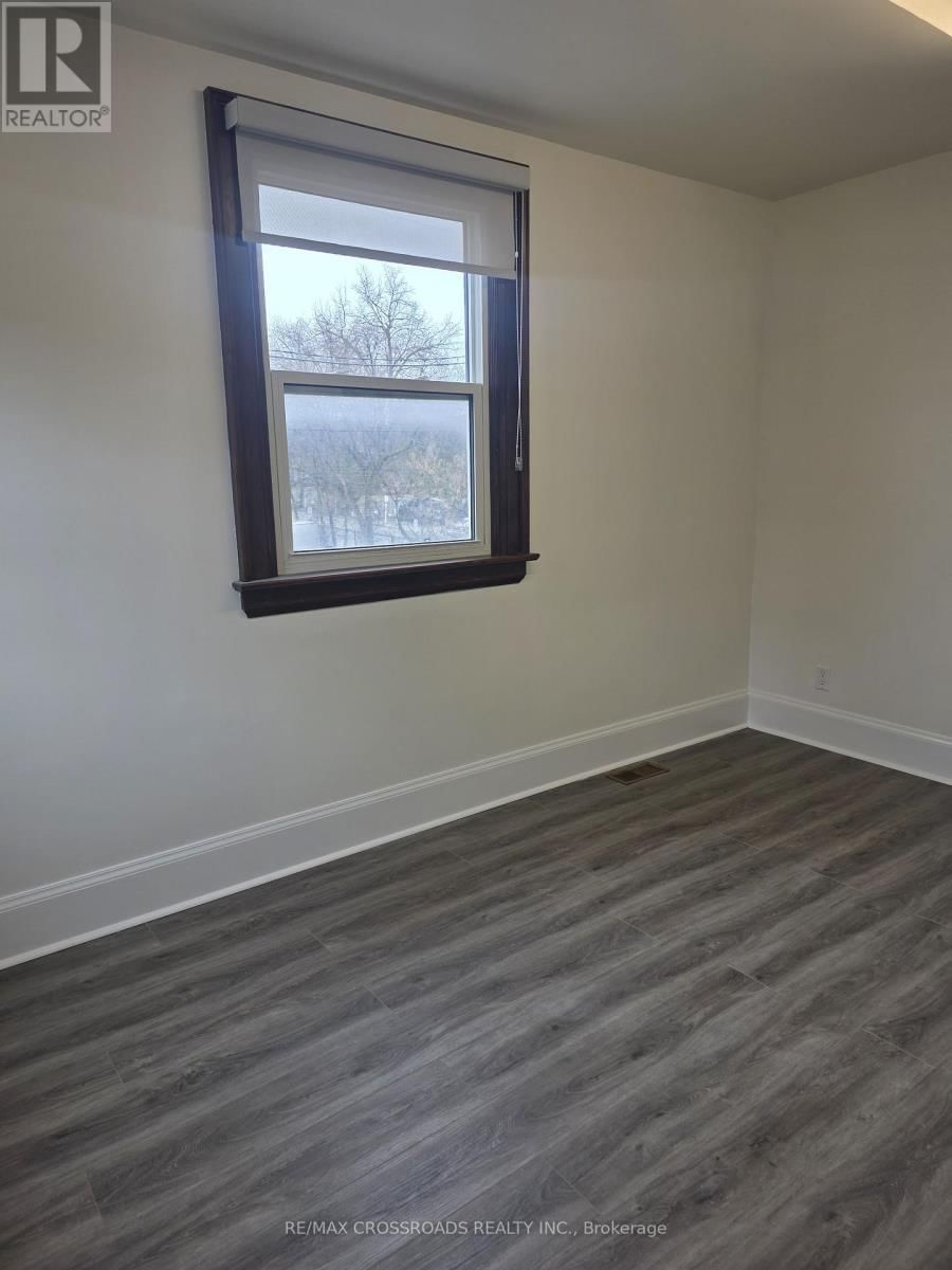 5 - 15221 YONGE STREET Image 12