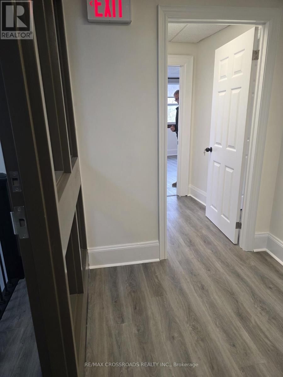 5 - 15221 YONGE STREET Image 23