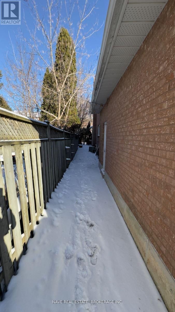 Basement - 86 ELGIN MILLS ROAD WEST Image 2