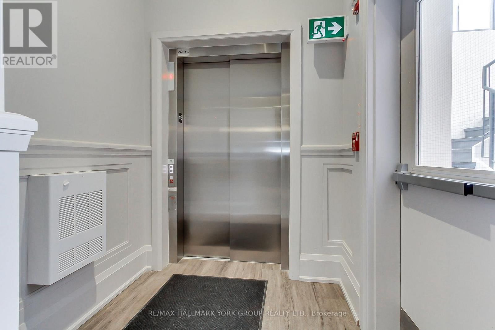 203 - 400 PARK AVENUE Image 29