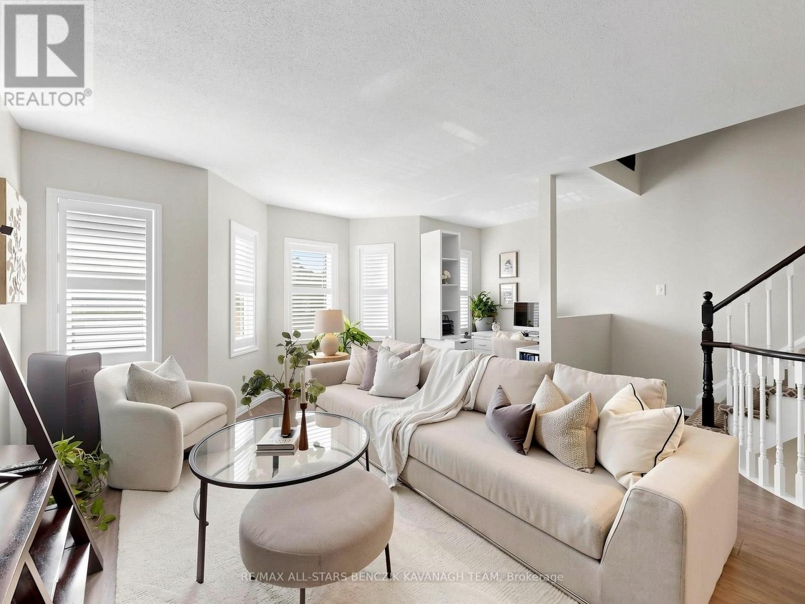 225 WALKERVILLE ROAD Image 11