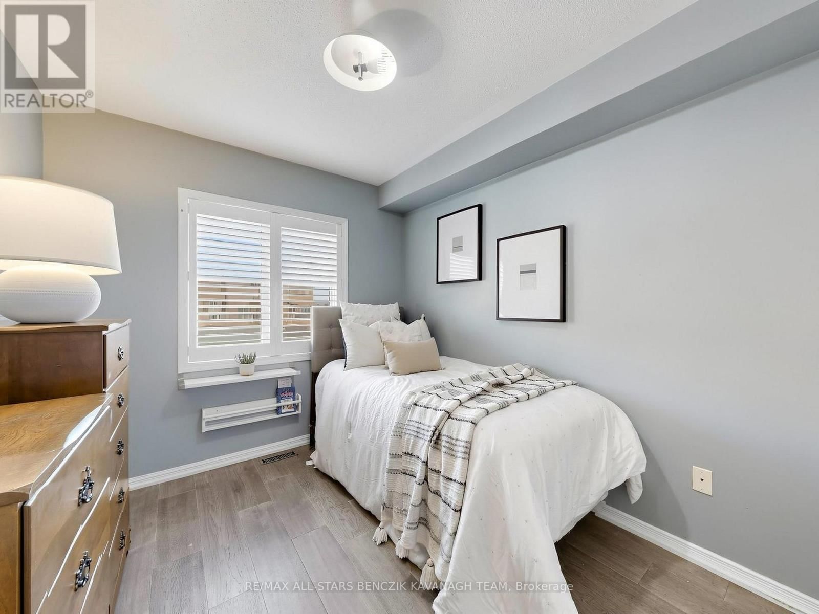 225 WALKERVILLE ROAD Image 13