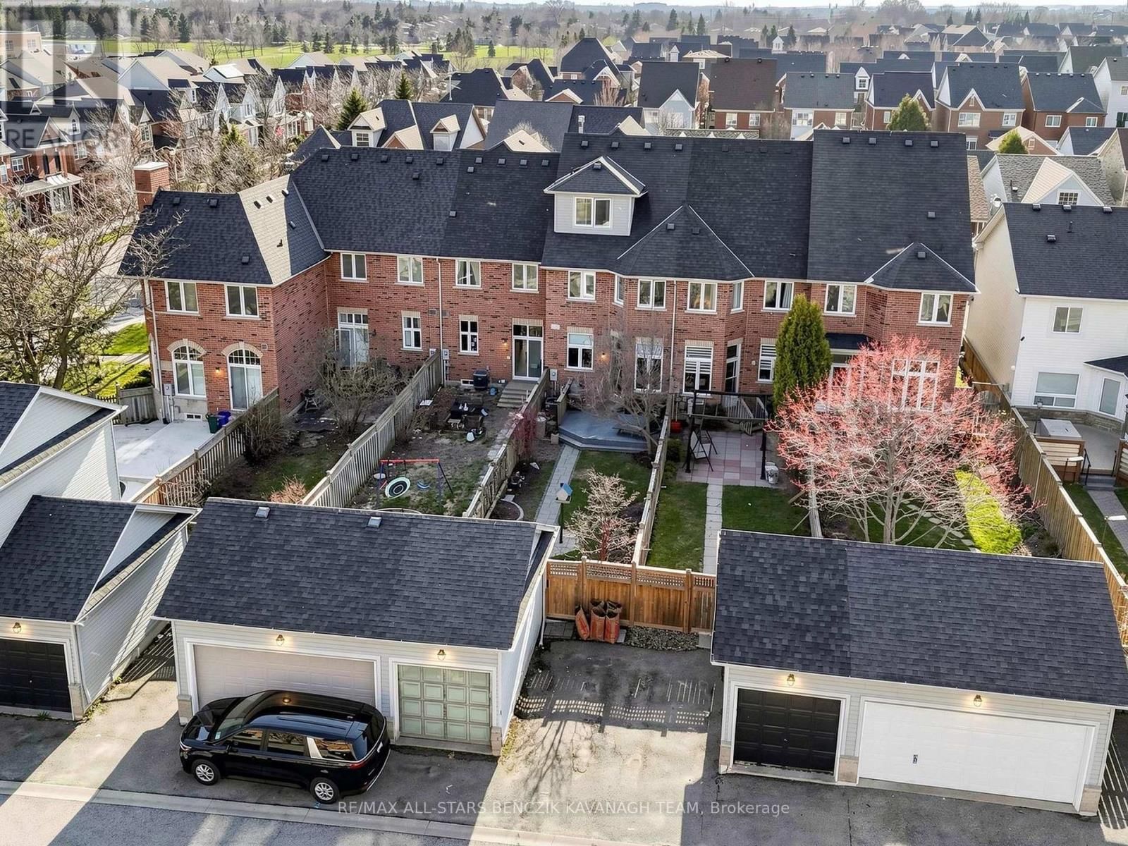 225 WALKERVILLE ROAD Image 27