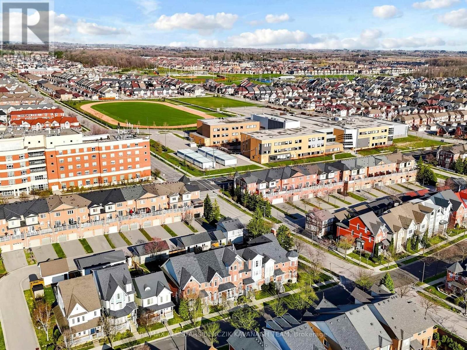 225 WALKERVILLE ROAD Image 28