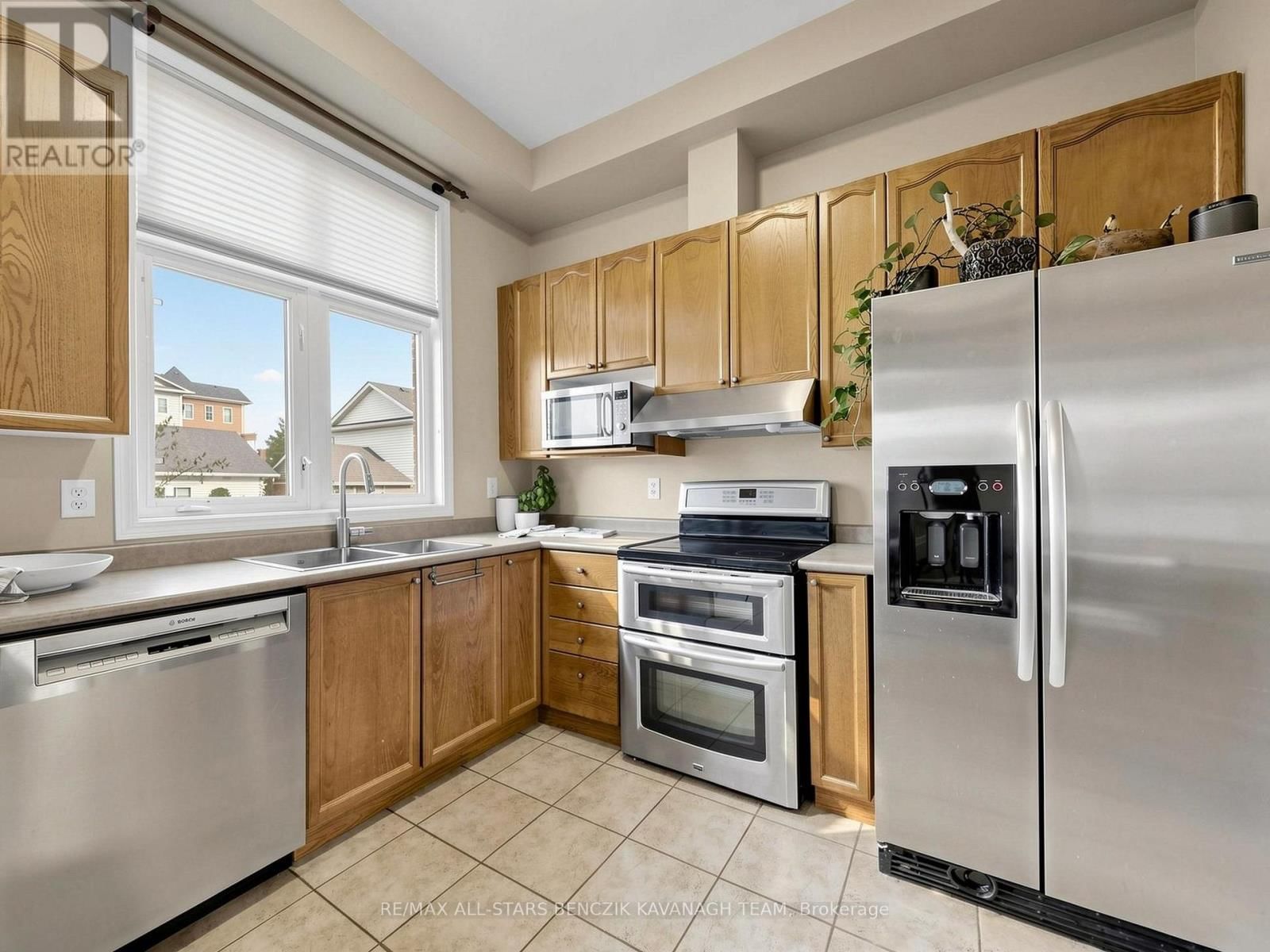 225 WALKERVILLE ROAD Image 6