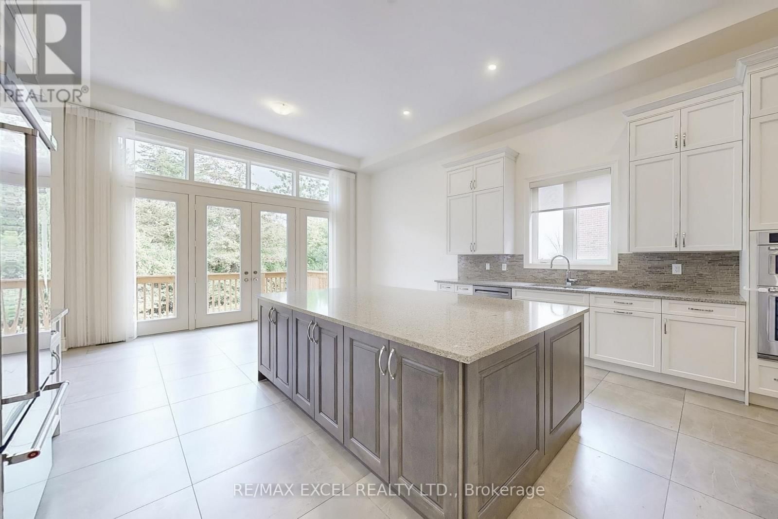 29 NIGHT SKY COURT Image 10