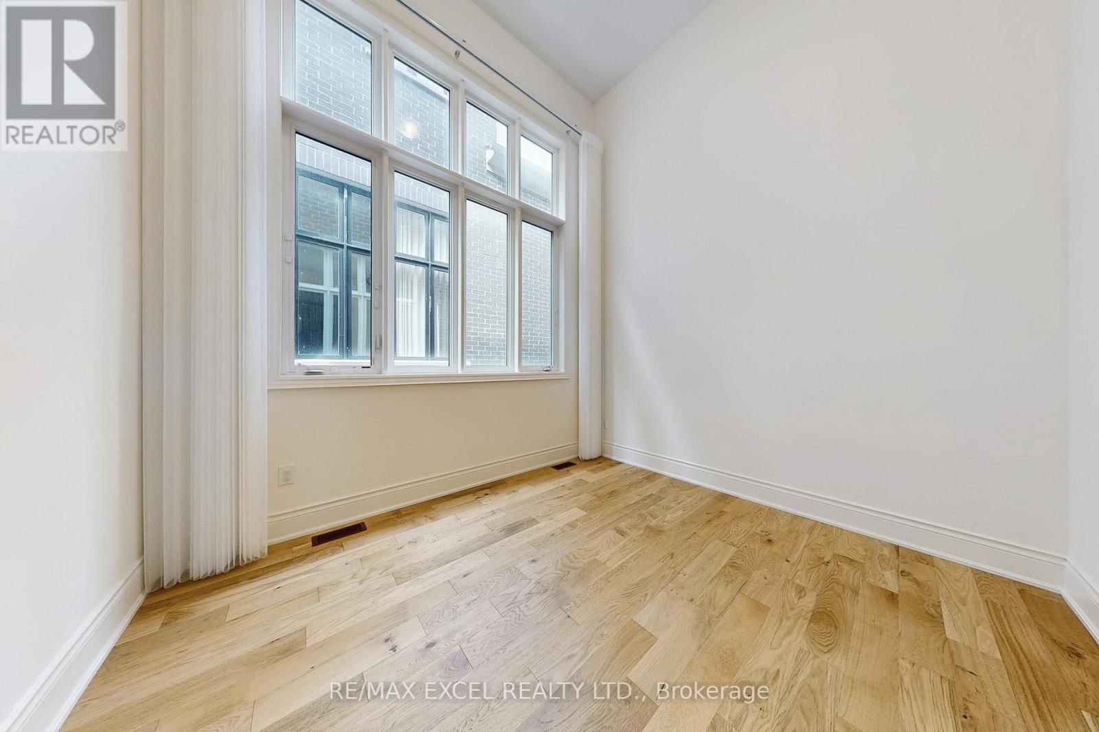 29 NIGHT SKY COURT Image 19