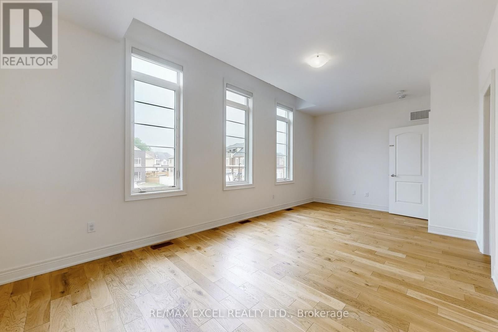 29 NIGHT SKY COURT Image 33