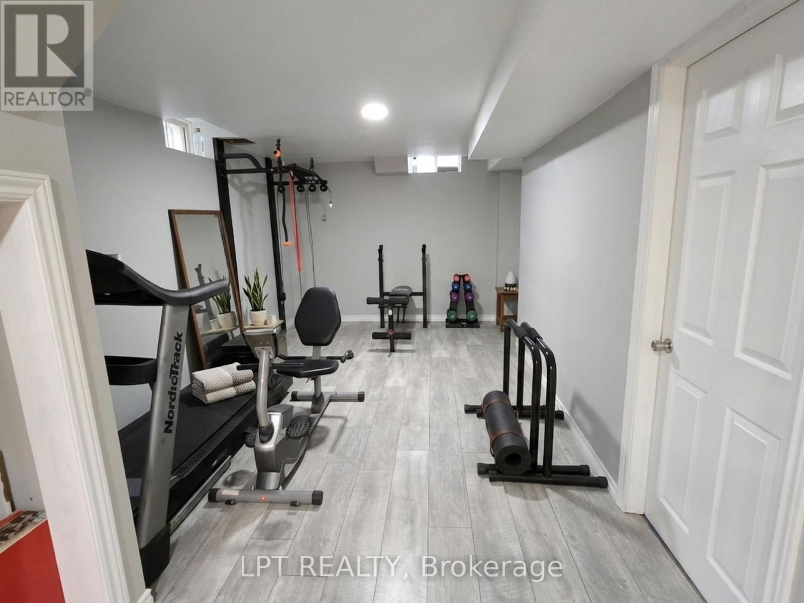 249 RUSHBROOK DRIVE Image 12