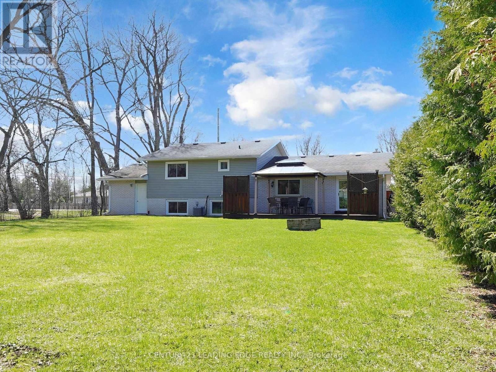 53 METRO ROAD NORTH Image 37