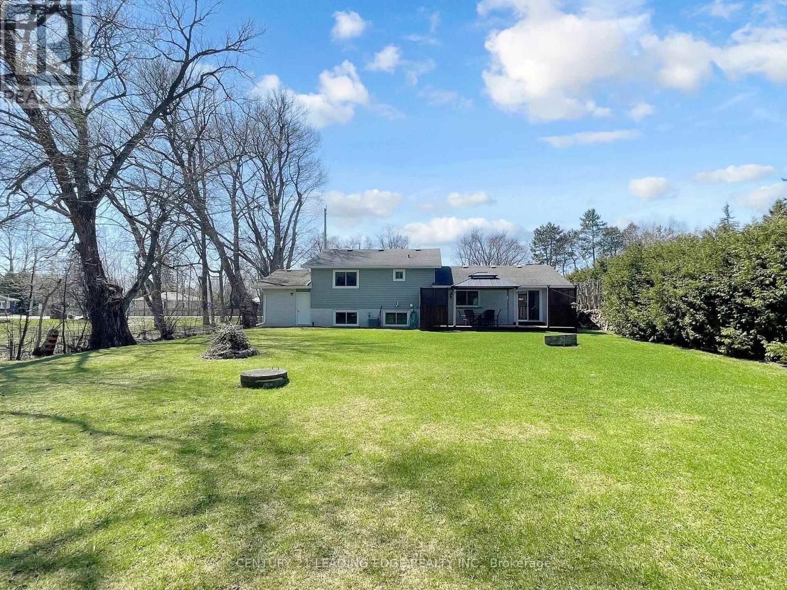 53 METRO ROAD NORTH Image 38