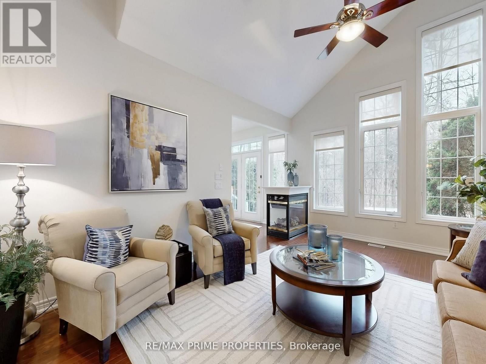 18 - 11 BERCZY CREEK WAY Image 19