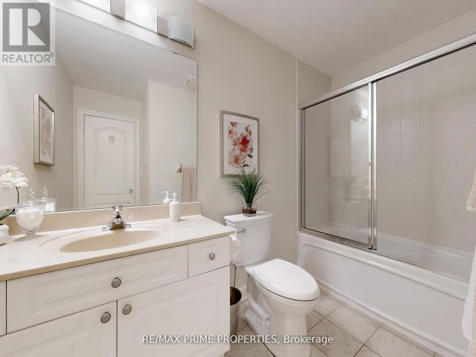 18 - 11 BERCZY CREEK WAY Image 41