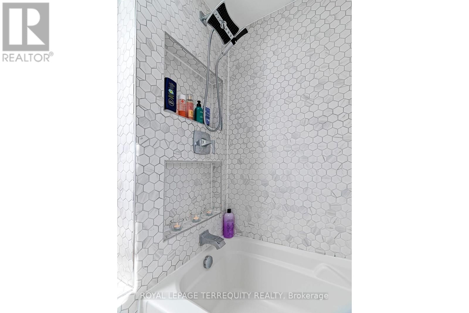 16 WILSON STREET Image 22