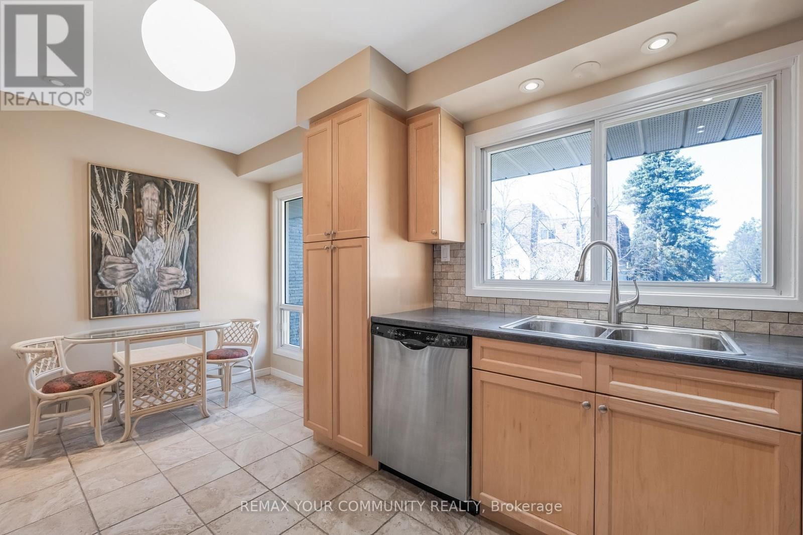 60 - 97 POPLAR CRESCENT Image 15