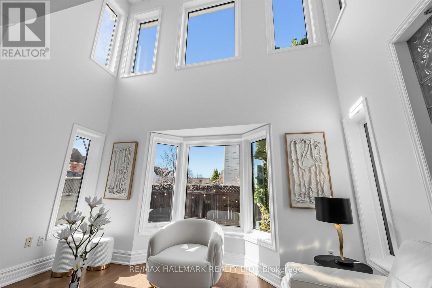 341 KIRKVALLEY CRESCENT Image 10