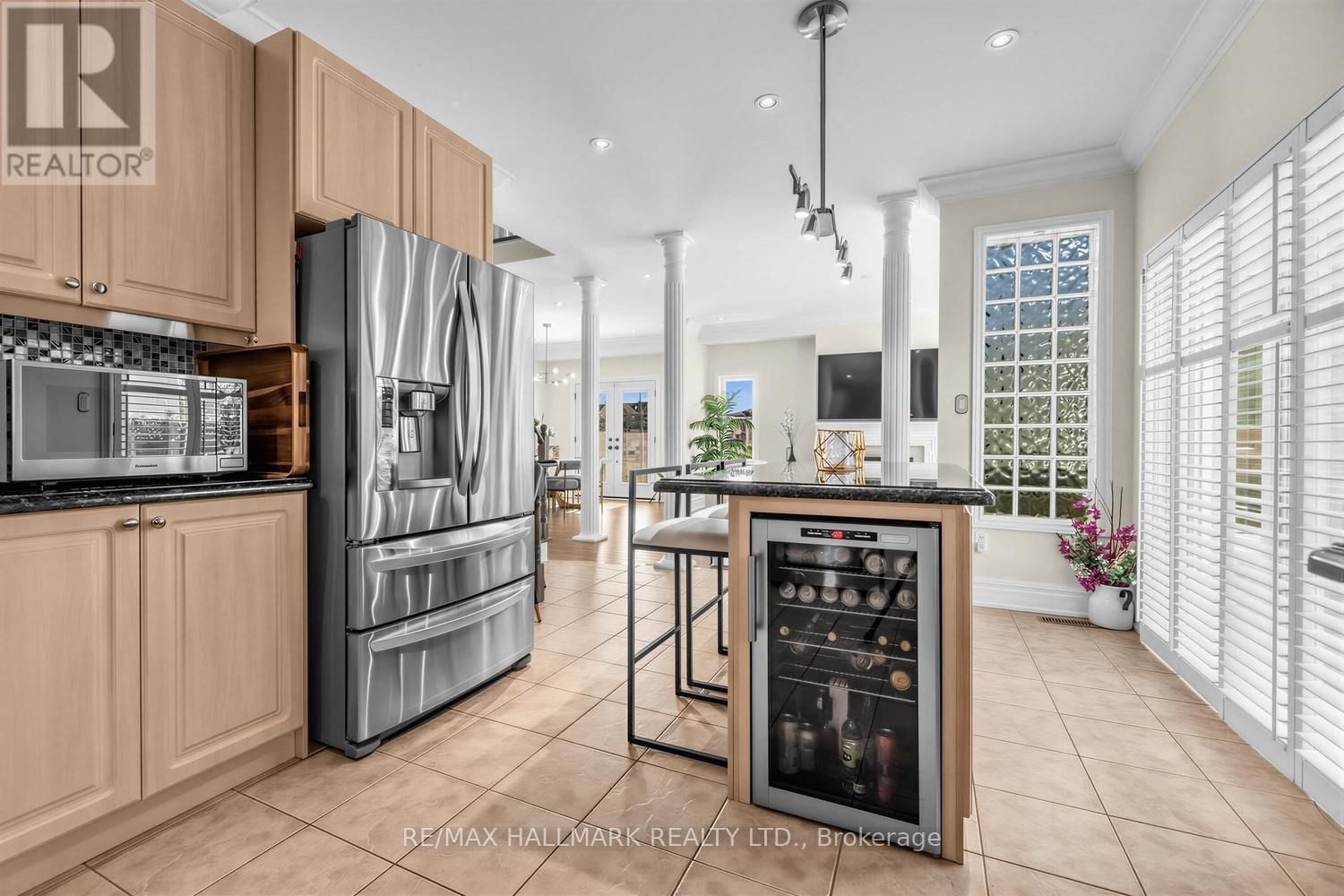 341 KIRKVALLEY CRESCENT Image 14