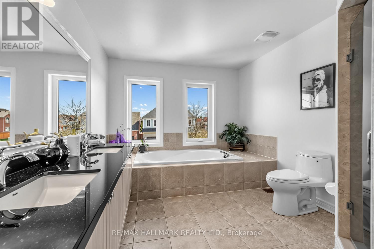 341 KIRKVALLEY CRESCENT Image 21