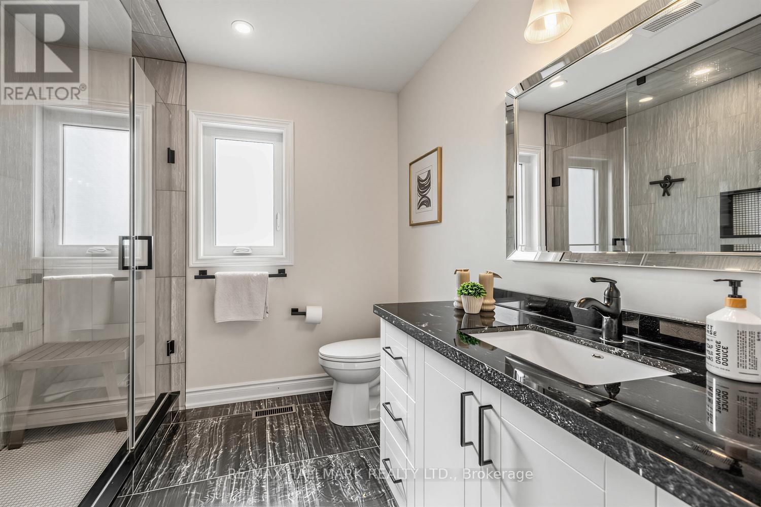 341 KIRKVALLEY CRESCENT Image 23