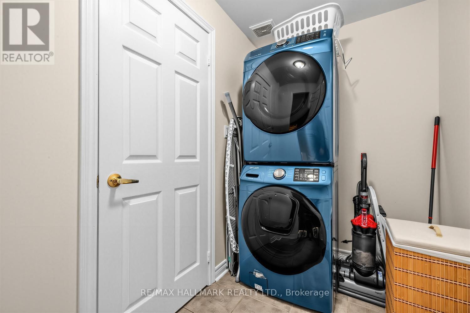 341 KIRKVALLEY CRESCENT Image 39