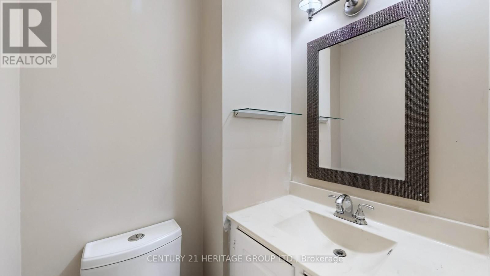 34 DUNKELD WAY Image 18