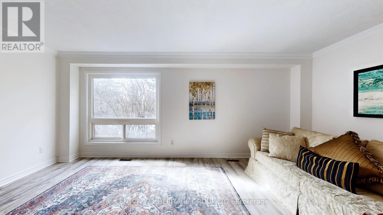 34 DUNKELD WAY Image 8